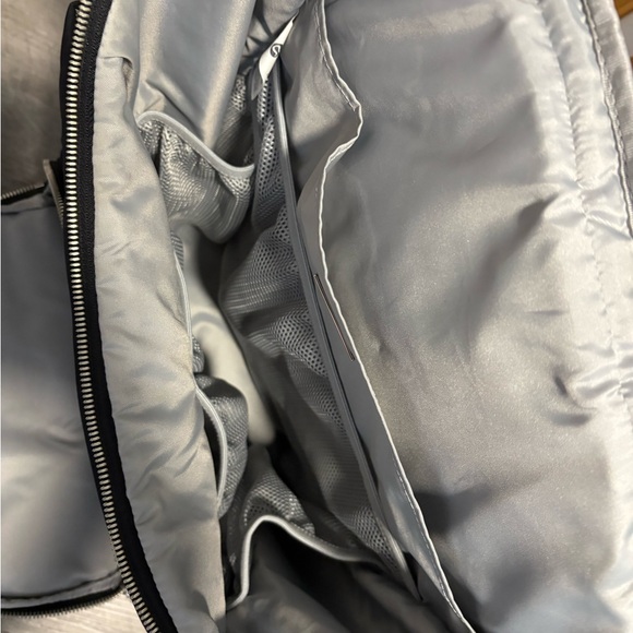 lululemon diaper bag Backpack - Picture 3 of 3